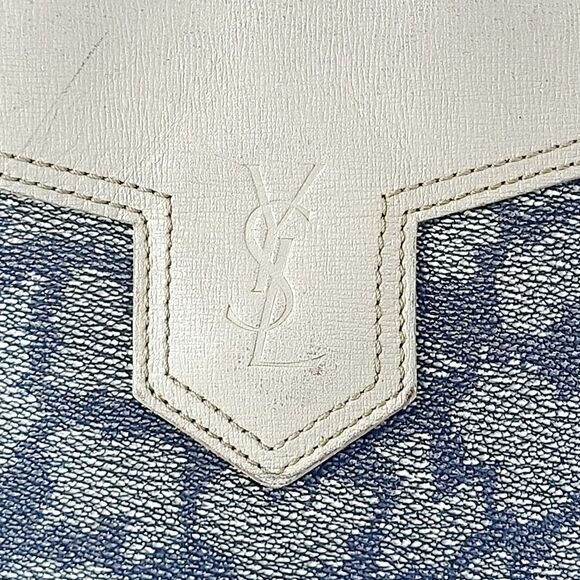 Yves Saint Laurent Leather Clutch Bag - Picture 4 of 6
